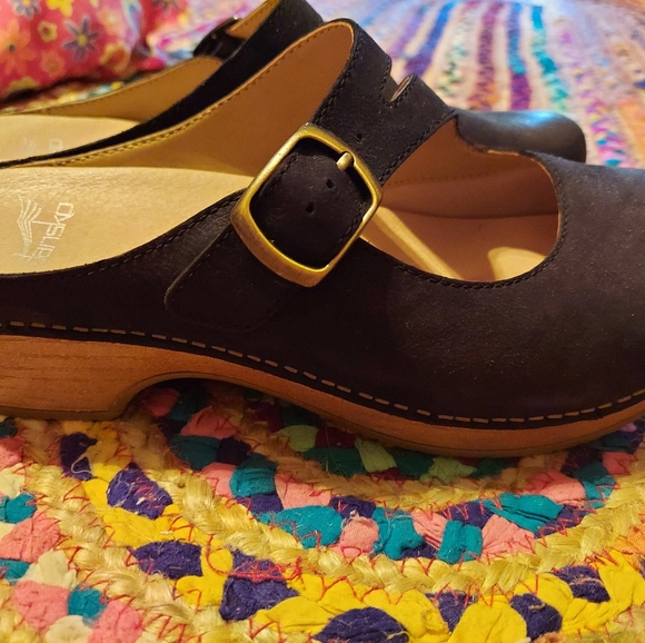 Dansko Britney Clog - Picture 2 of 4